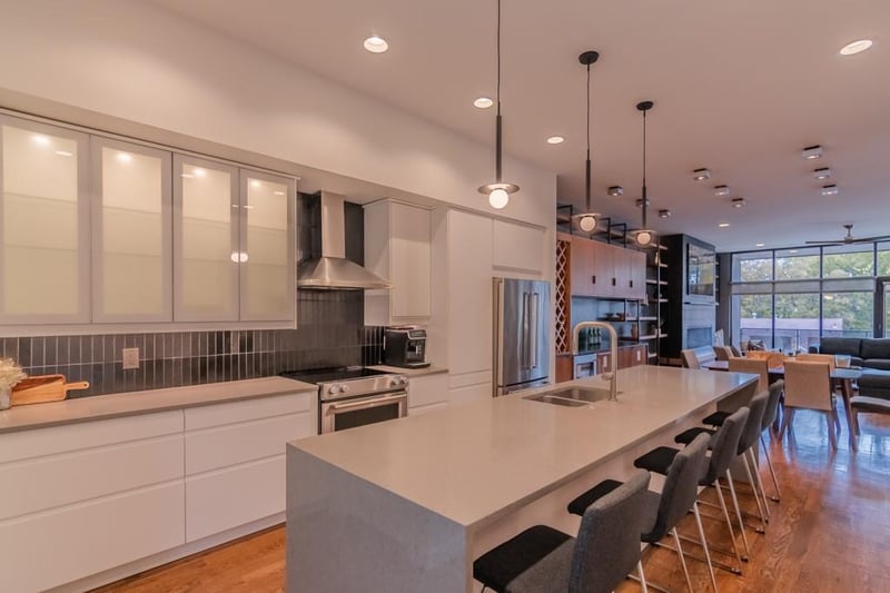 4727 Liberty St, Kansas City, MO 64112