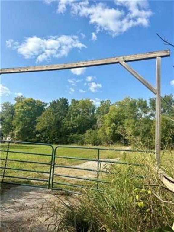 7614 Riverview Ave, Kansas City, KS 66112