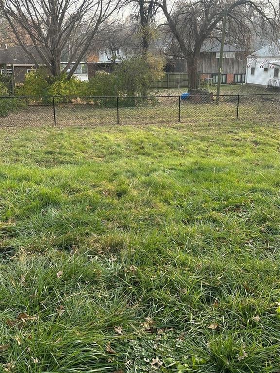 724 3rd St, Maryville, MO 64468