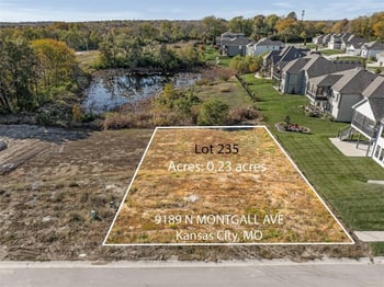 9189 N Montgall Ave, Kansas City, MO 64156