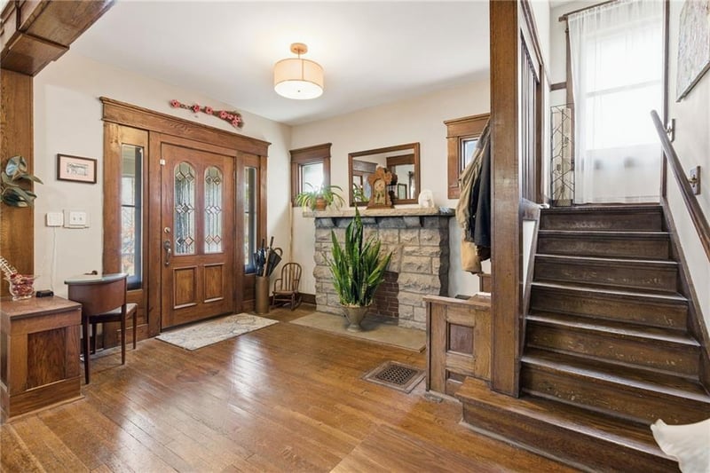 3116 Linwood Blvd, Kansas City, MO 64128