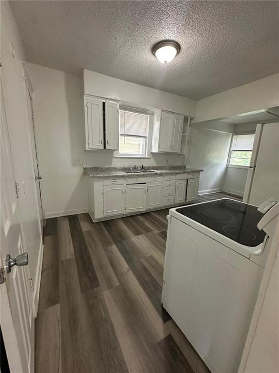 4221 Chestnut Ave, Kansas City, MO 64130