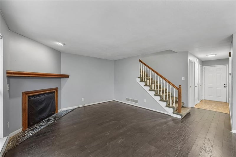 13333 Walnut St, Kansas City, MO 64145