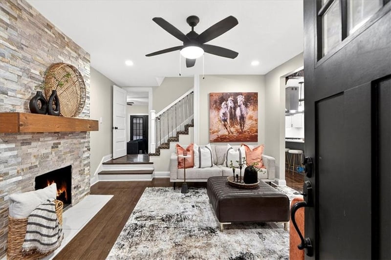 7414 Jarboe St, Kansas City, MO 64114