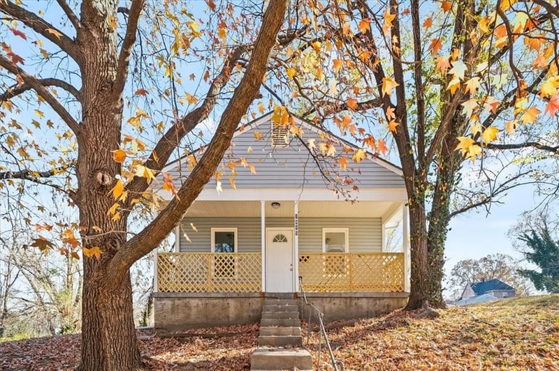 1945 15th St, Kansas City, KS 66104