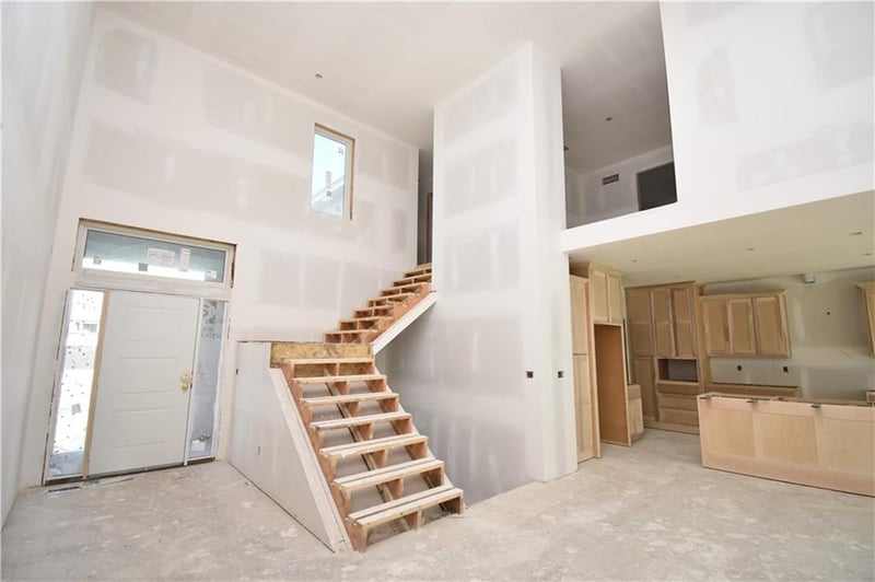 8003 77th St, Kansas City, MO 64158