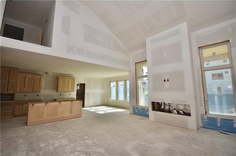 8003 77th St, Kansas City, MO 64158