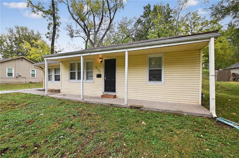 4501 N Olive St, Kansas City, MO 64116