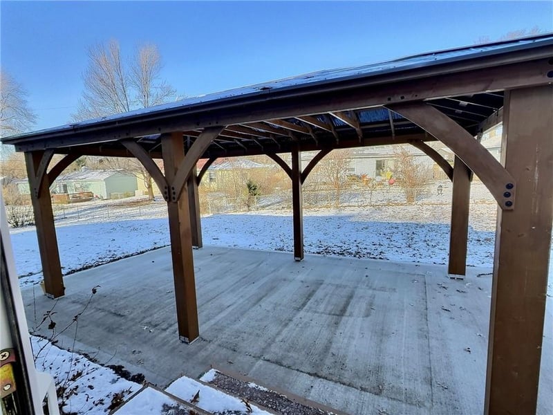 8902 Mastin St, Overland Park, KS 66212