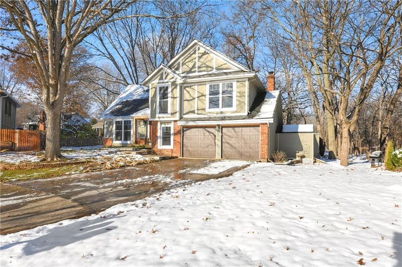 11815 Rosehill Rd, Overland Park, KS 66210