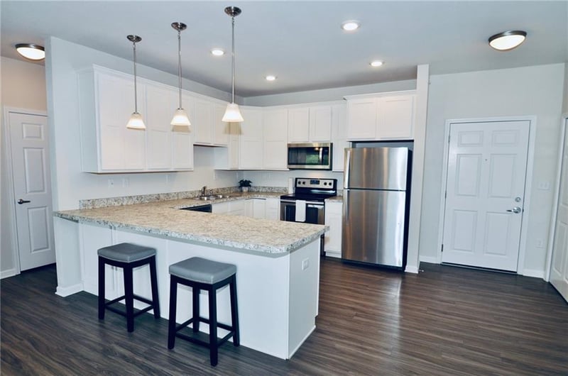 2651 NW Barry Rd #102, Kansas City, MO 64154