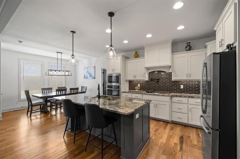 8808 Clarion Ave, Kansas City, MO 64153