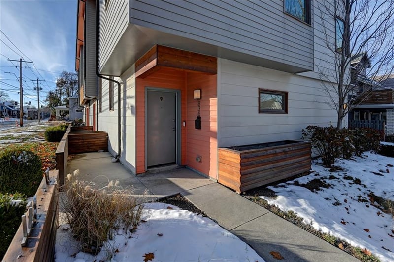 836 E 27 St, Kansas City, MO 64108