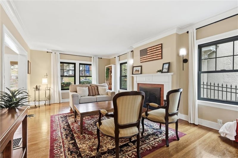 5740 Grand Ave, Kansas City, MO 64113