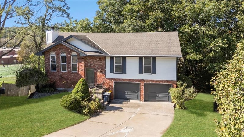 5826 Delta Ave, Kansas City, MO 64151