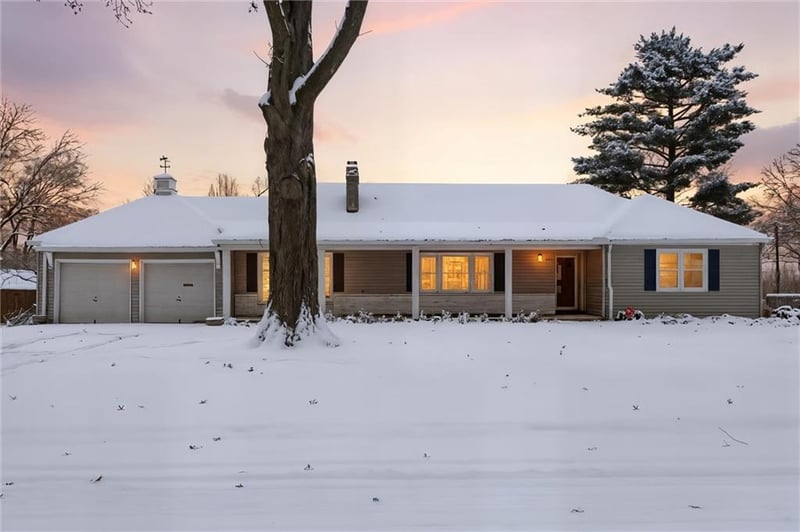 1004 96th St, Kansas City, MO 64114