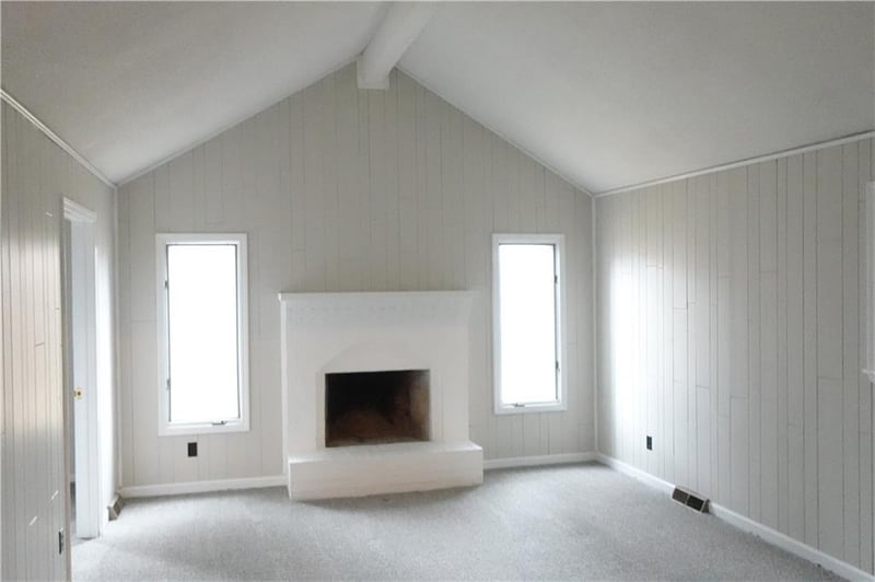 2010 78th St, Kansas City, MO 64118