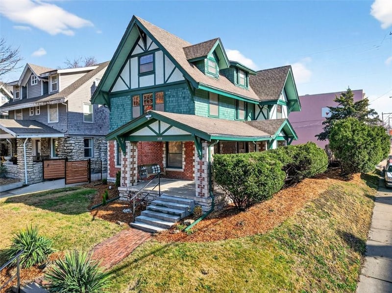 3839 Harrison Blvd, Kansas City, MO 64109