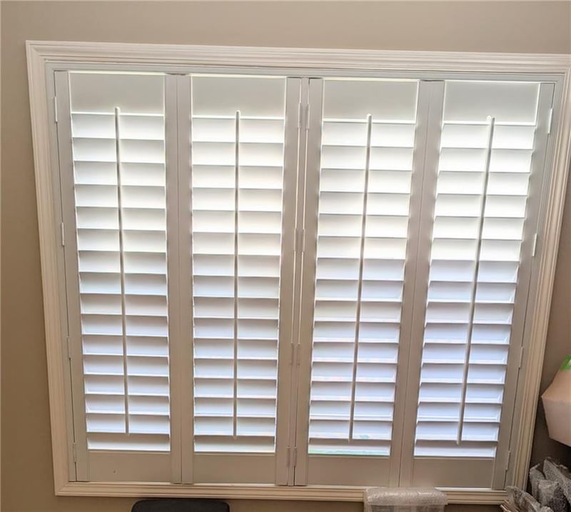 101 Heatherton Ct, Gladstone, MO 64118