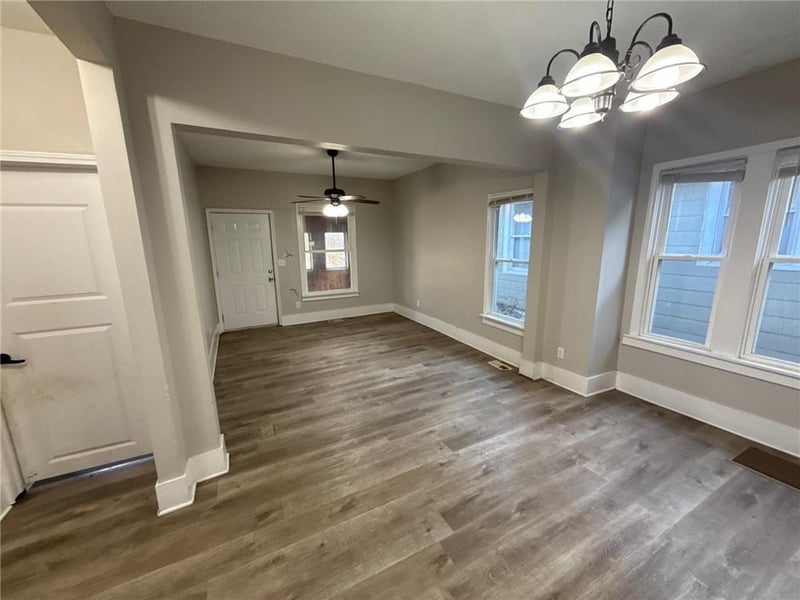 1916 Monroe Ave, Kansas City, MO 64127