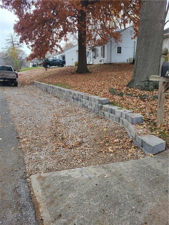 2716 Appleton Ave, Independence, MO 64052