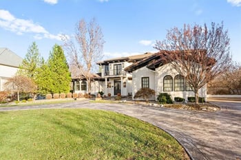 8519 N Sycamore Ave, Kansas City, MO 64157
