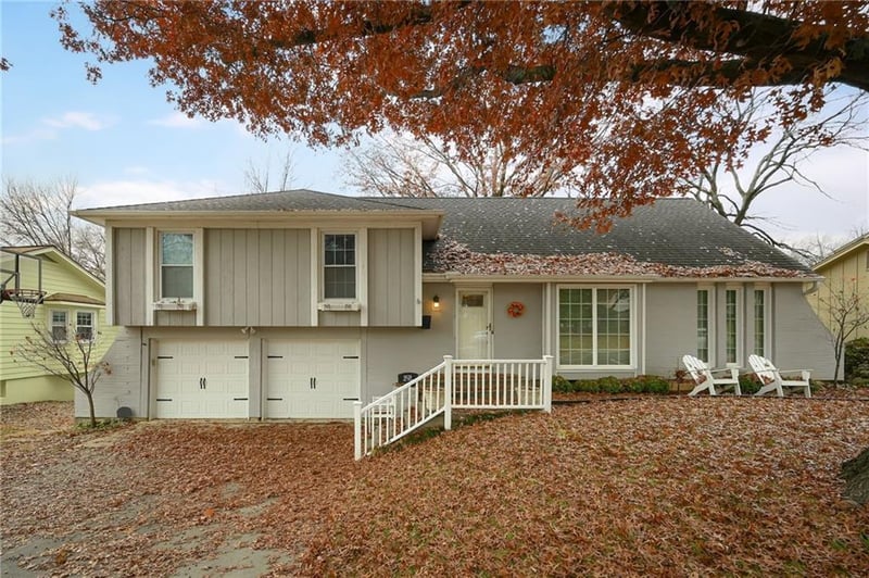 10128 Nall Ave, Overland Park, KS 66207