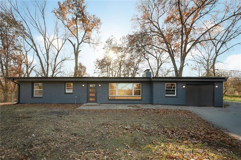 2309 E 77th St, Kansas City, MO 64132
