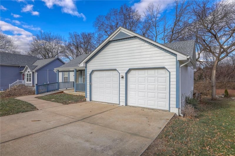 10600 51st St, Kansas City, MO 64133