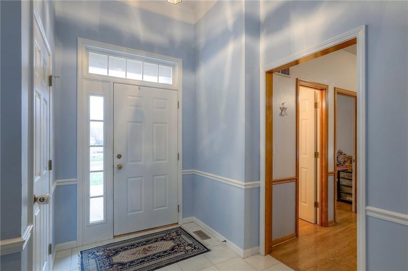 5327 122nd Ter, Overland Park, KS 66209