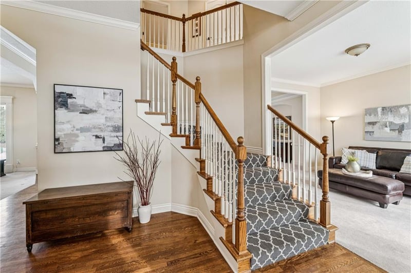 7702 145th Ter, Overland Park, KS 66223