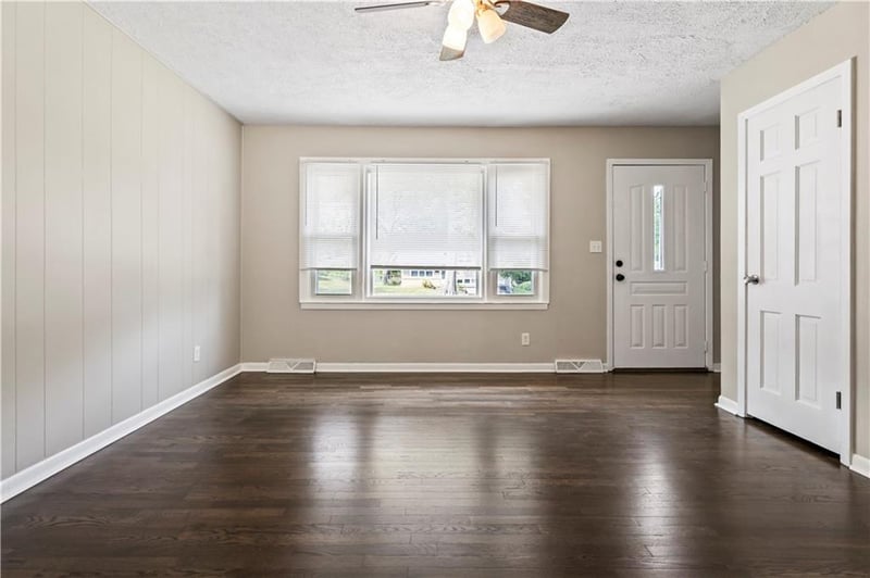 4537 56th St, Kansas City, MO 64119