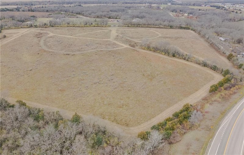 0000 1 Rd, Lecompton, KS 66050
