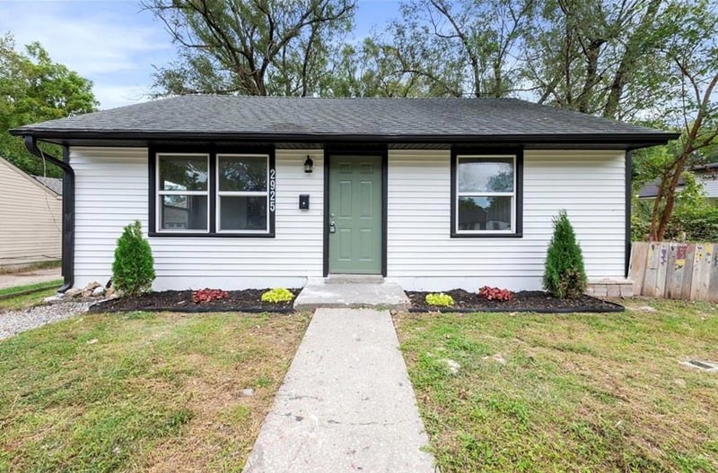 2925 52nd St, Kansas City, KS 66106