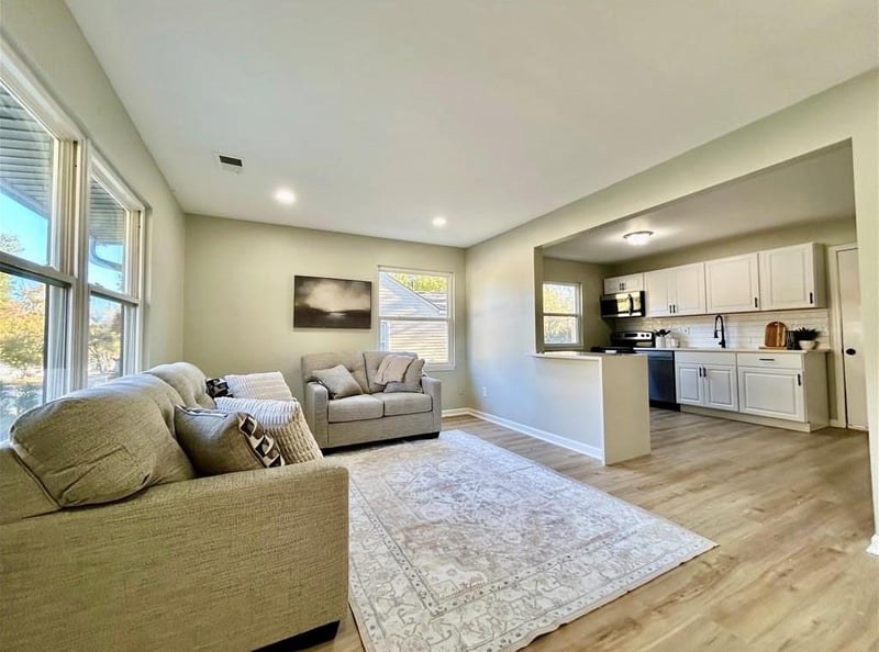 2925 52nd St, Kansas City, KS 66106