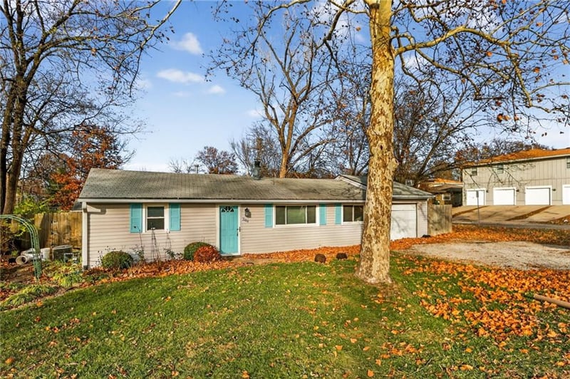 200 63rd Ter, Kansas City, MO 64118