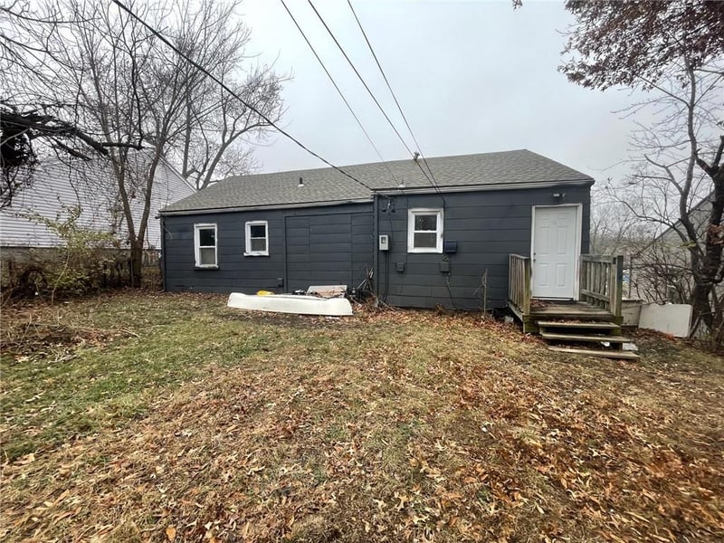 7905 Brooklyn Ave, Kansas City, MO 64132
