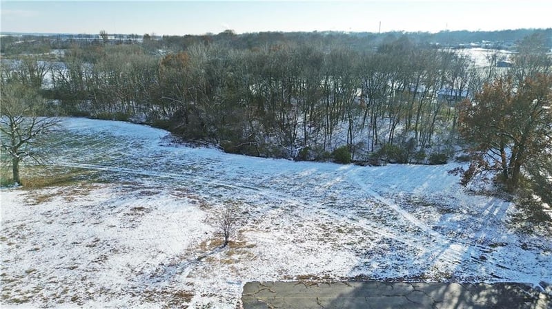 8501 56th St, Kansas City, MO 64119