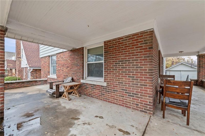 309 N Van Brunt Blvd, Kansas City, MO 64123