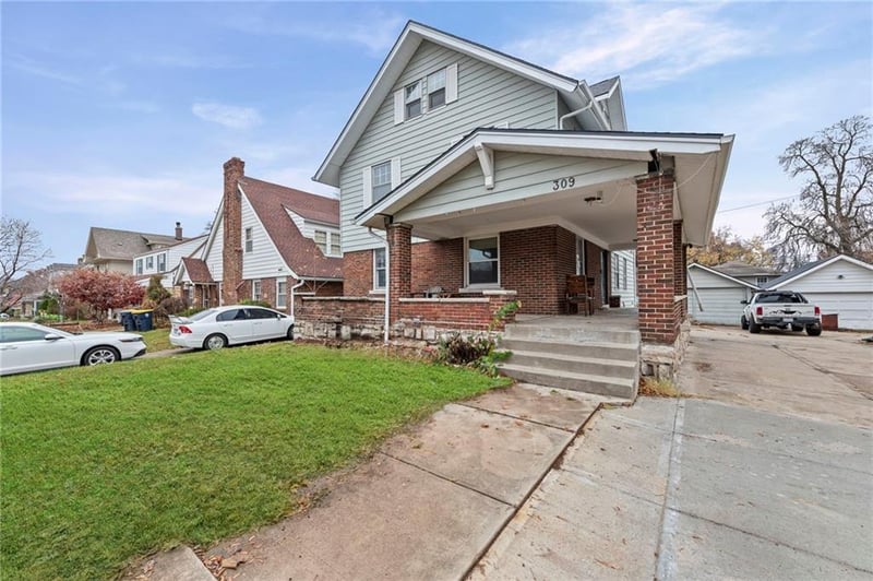 309 N Van Brunt Blvd, Kansas City, MO 64123