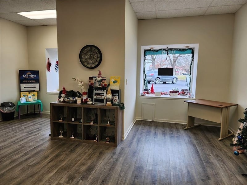132 Jefferson St, Clinton, MO 64735