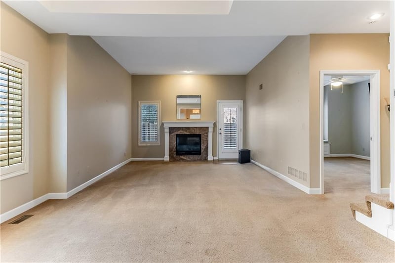 6306 145th St, Overland Park, KS 66223