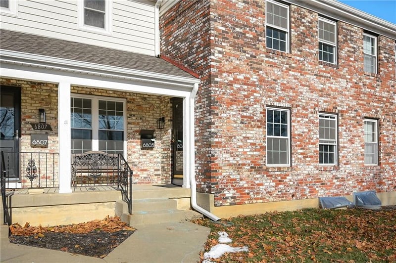 6805 Askew Cir, Kansas City, MO 64119