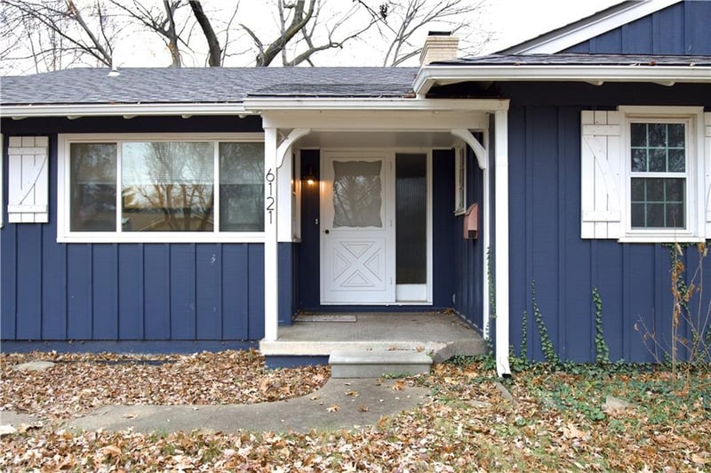 6121 Hunter St, Raytown, MO 64133