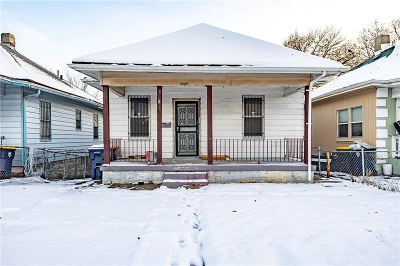 5809 Saint John Ave, Kansas City, MO 64123