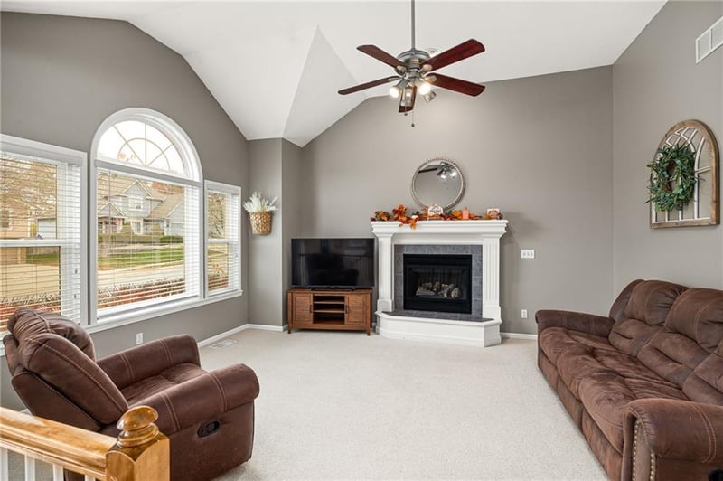 8508 97th Ter, Kansas City, MO 64157