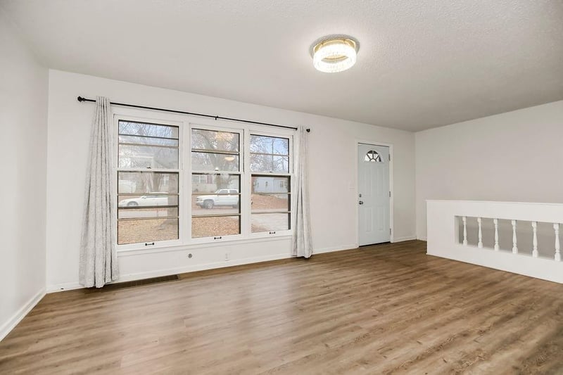 2917 Mason Ave, Independence, MO 64052