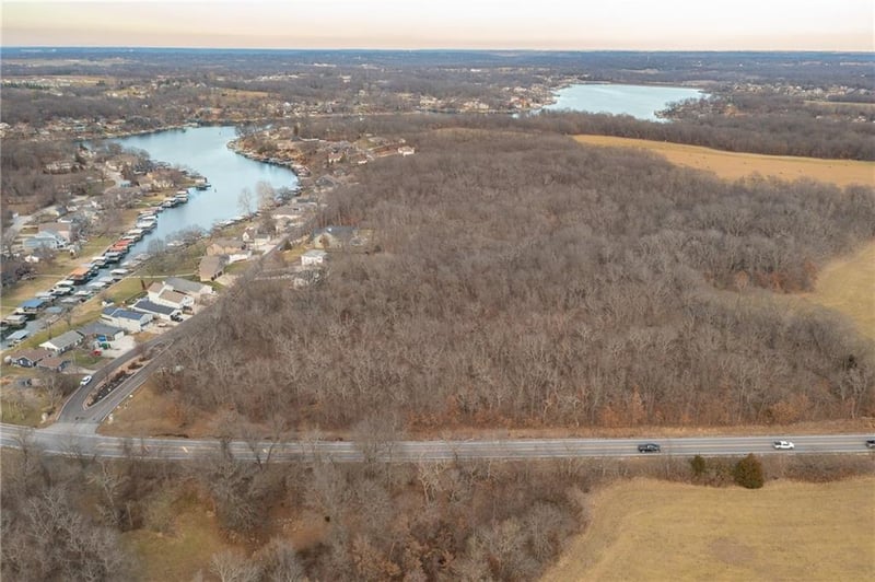 0000 S St, Lake Lotawana, MO 64086