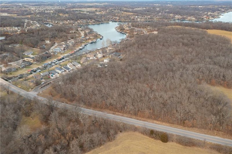 0000 S St, Lake Lotawana, MO 64086
