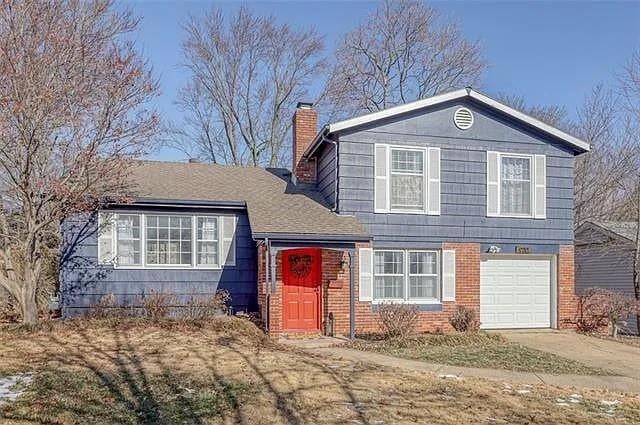 9110 90th Ter, Overland Park, KS 66212